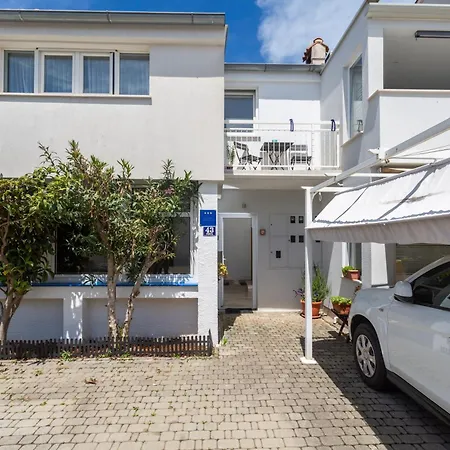 Apartman Exodus